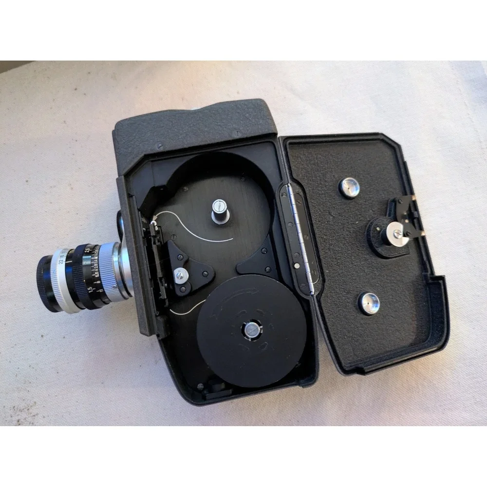 Canon Cine 8 Vintage 8mm Film Camera 13‎ mm Lens Manual Original Box Working